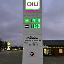 Pylon-Oil-Benzin-Digital